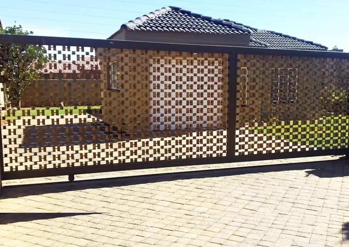 gate custom just teel